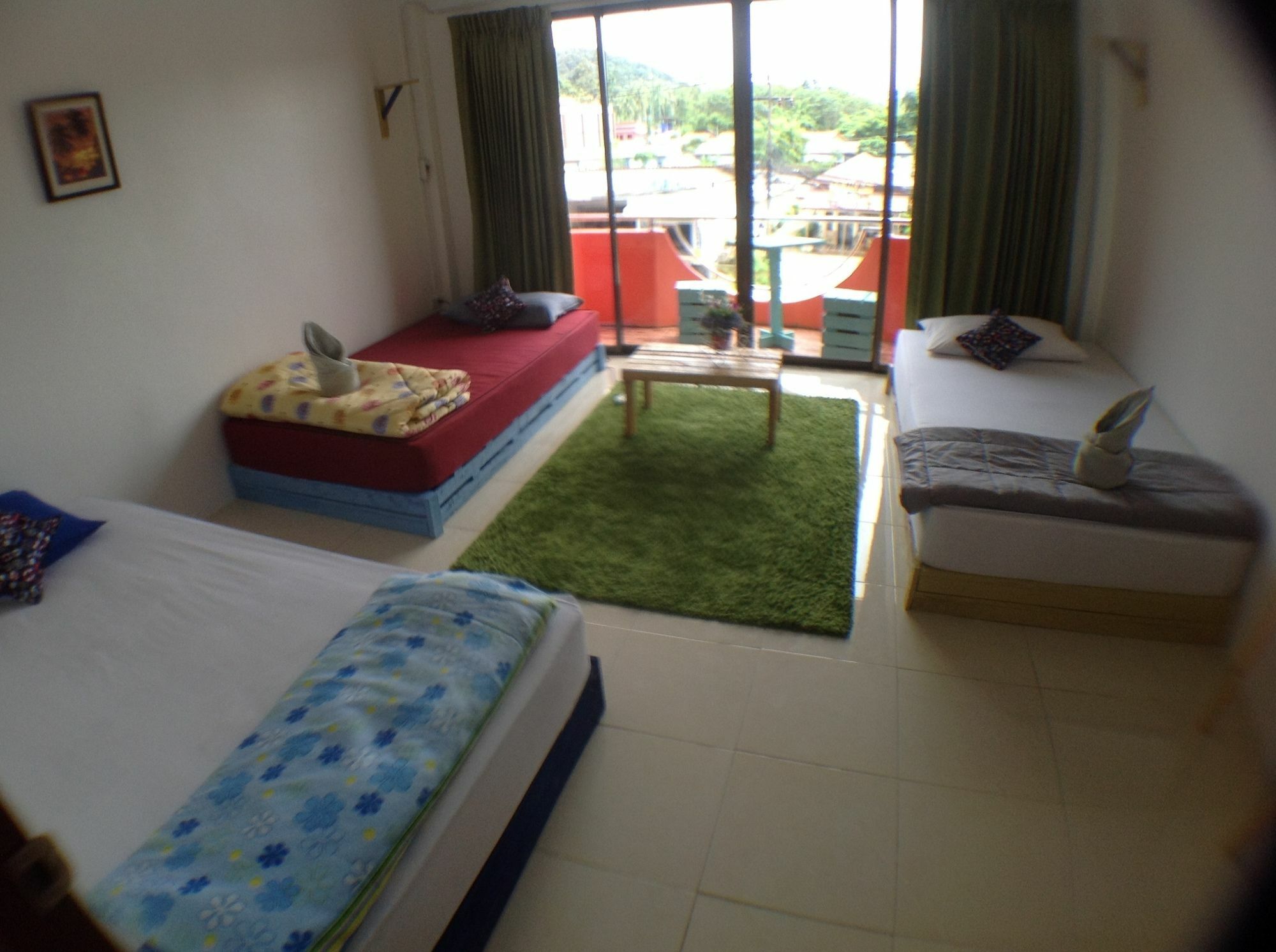 Green Leaf Guesthouse Krabi town Exterior foto